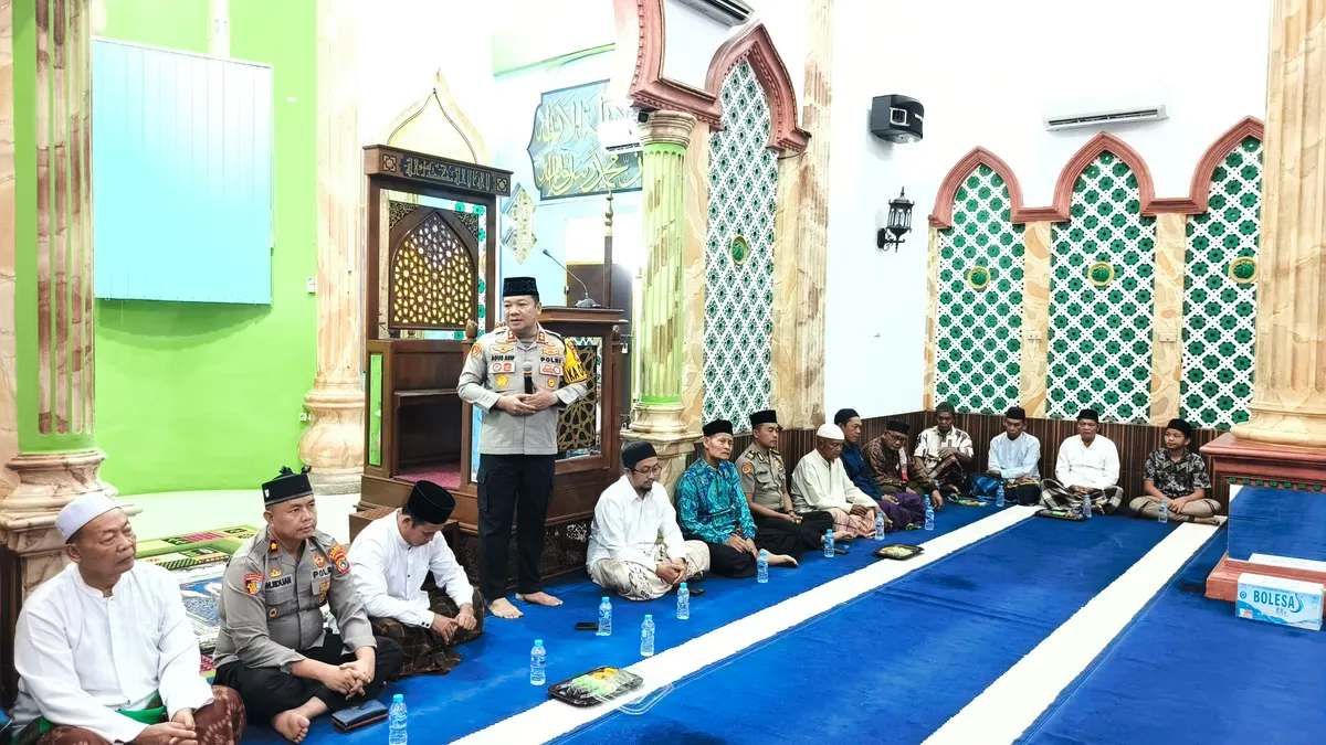 Kapolres Bangka Selatan Sambangi Masjid Al Munawwar untuk Ajak Masyarakat Jaga Kamtibmas